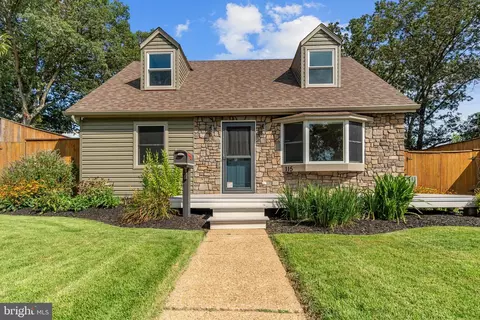 115 Ralph Rd, Glen Burnie, MD 21060