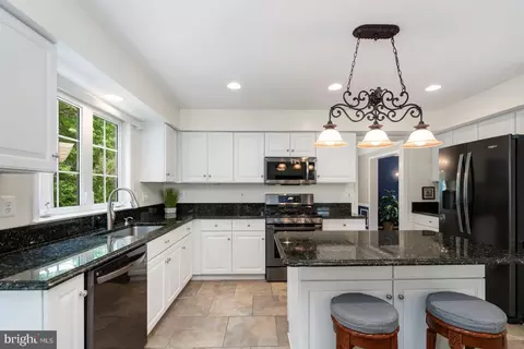 4108 Middlebury Ct, Pasadena, MD 21122 photo 15