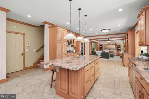 11 Walters Way, Pasadena, MD 21122 photo 37