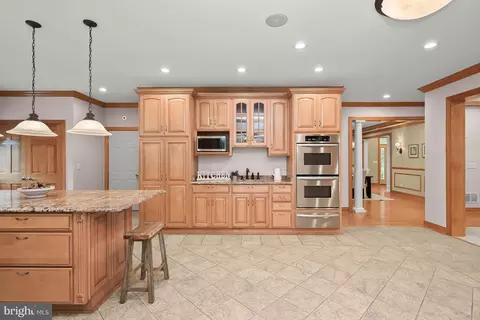 11 Walters Way, Pasadena, MD 21122 photo 32