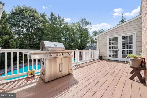 11 Walters Way, Pasadena, MD 21122 photo 42