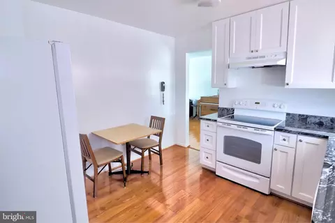 7516 Lemon Tree Ct, Hanover, MD 21076 photo 10