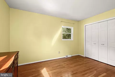 7884 W Riverside Dr, Pasadena, MD 21122 photo 15