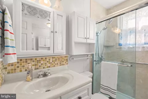 7884 W Riverside Dr, Pasadena, MD 21122 photo 19