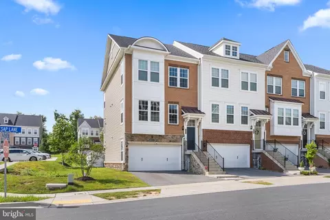 7706 Cresap Ln, Hanover, MD 21076 photo 2