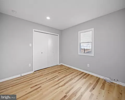 8464 Kenton Rd, Pasadena, MD 21122 photo 29