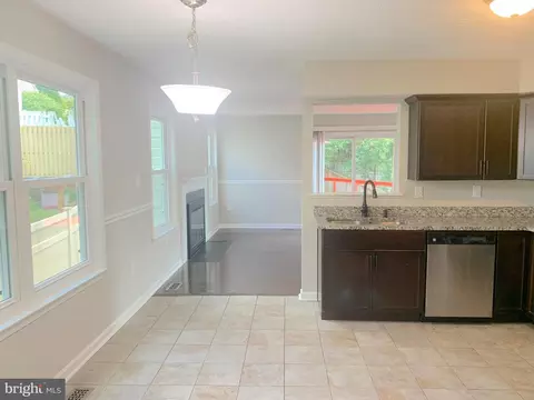 8207 Wapati Ct, Pasadena, MD 21122 photo 13