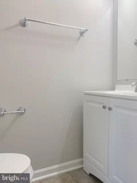 8207 Wapati Ct, Pasadena, MD 21122 photo 14