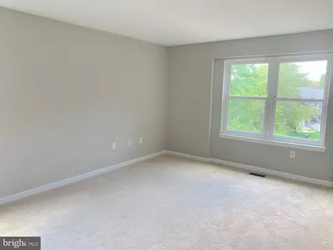 8207 Wapati Ct, Pasadena, MD 21122 photo 15