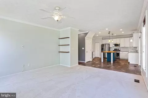 7714 Rotherham Dr, Hanover, MD 21076 photo 41