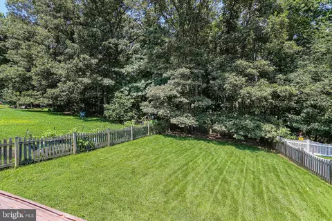 7714 Rotherham Dr, Hanover, MD 21076 photo 32