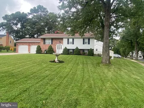 44 Dorba Ct, Severna Park, MD 21146