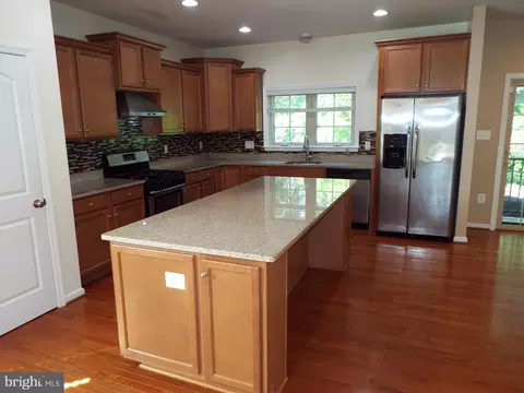 8177 Ridgely Loop, Severn, MD 21144 photo 2
