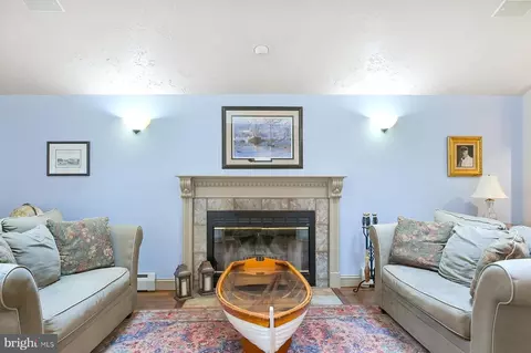 8146 Forest Glen Dr, Pasadena, MD 21122 photo 17