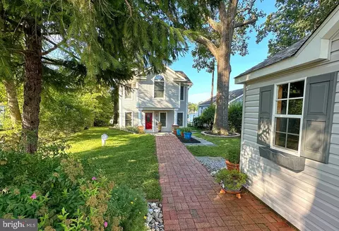 8146 Forest Glen Dr, Pasadena, MD 21122 photo 36