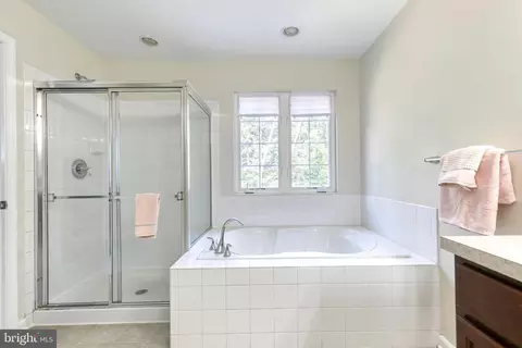 8449 Winding Trl, Laurel, MD 20724 photo 18