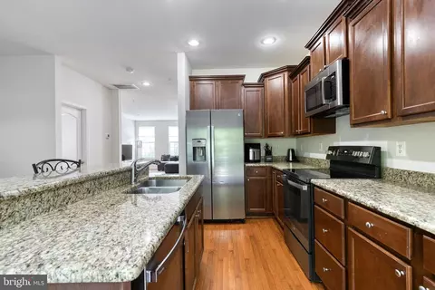 8449 Winding Trl, Laurel, MD 20724 photo 8