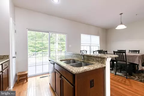 8449 Winding Trl, Laurel, MD 20724 photo 9