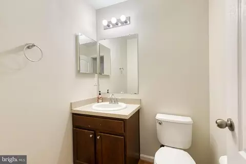8449 Winding Trl, Laurel, MD 20724 photo 23
