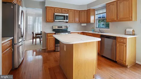 2703 Verdis Ln, Crofton, MD 21114 photo 10