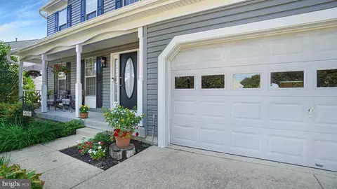 2703 Verdis Ln, Crofton, MD 21114 photo 2