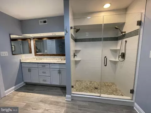 3714 Bay Dr, Edgewater, MD 21037 photo 18