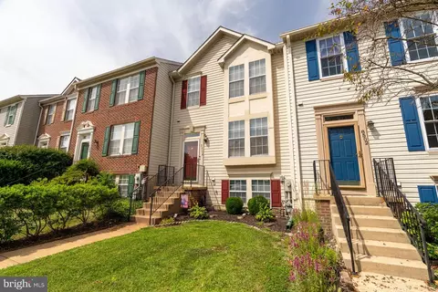 8504 Pine Meadows Dr, Odenton, MD 21113