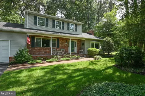 395 Stately Dr, Pasadena, MD 21122