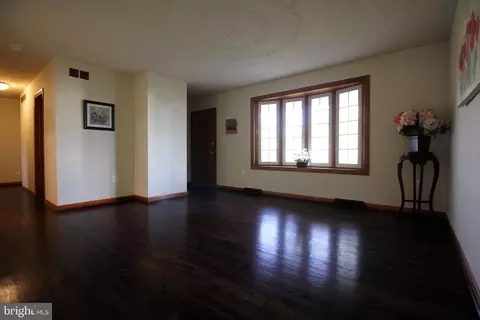 5806 Olson Rd, Brooklyn, MD 21225 photo 8