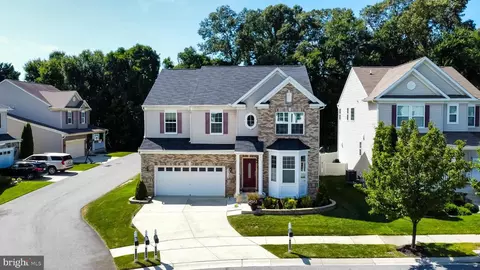 2312 Meadows Ct, Odenton, MD 21113