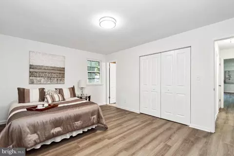 228 Falcon Dr, Pasadena, MD 21122 photo 25