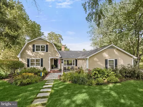 949 Lynch Dr, Arnold, MD 21012