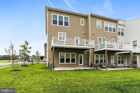 8011 Clovis Way, Hanover, MD 21076 photo 32