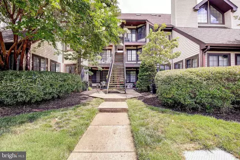 1603 Airy Hill Ct #11E, Crofton, MD 21114