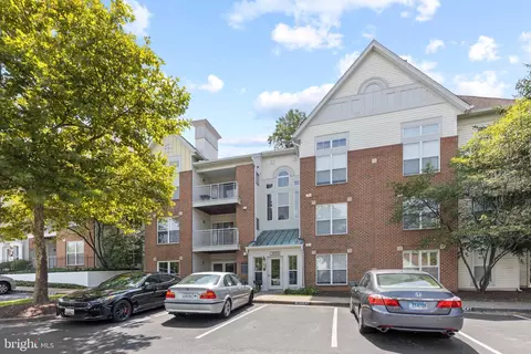 3553 Floating Leaf Ln #D202, Laurel, MD 20724