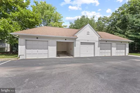 3553 Floating Leaf Ln #D202, Laurel, MD 20724 photo 23