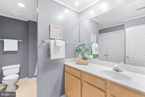 3553 Floating Leaf Ln #D202, Laurel, MD 20724 photo 16