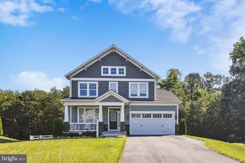 8129 Neidert Dr, Millersville, MD 21108