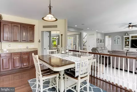 8936 Sahalee Ct, Pasadena, MD 21122 photo 29