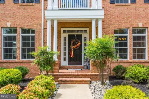 8936 Sahalee Ct, Pasadena, MD 21122 photo 6