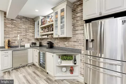 8936 Sahalee Ct, Pasadena, MD 21122 photo 70
