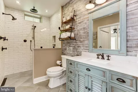 8936 Sahalee Ct, Pasadena, MD 21122 photo 87