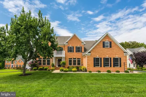 8936 Sahalee Ct, Pasadena, MD 21122 photo 4