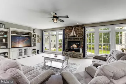 8936 Sahalee Ct, Pasadena, MD 21122 photo 20