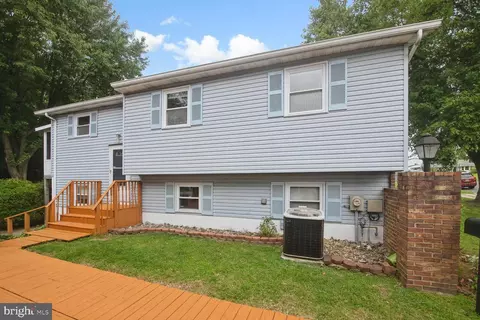 8598 Main Ave, Pasadena, MD 21122
