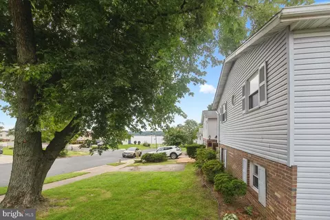 8598 Main Ave, Pasadena, MD 21122 photo 29