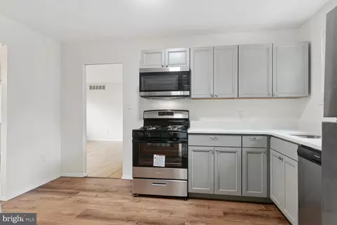 8598 Main Ave, Pasadena, MD 21122 photo 8