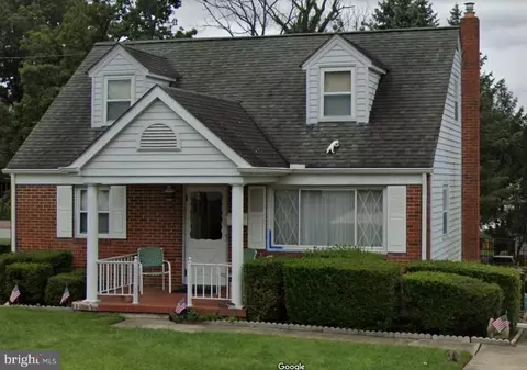 102 Longcross Rd, Linthicum Heights, MD 21090