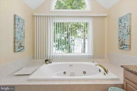 1197 Watervale Ct, Pasadena, MD 21122 photo 33