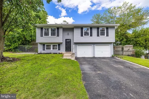 1936 Foxhound Ct, Severn, MD 21144